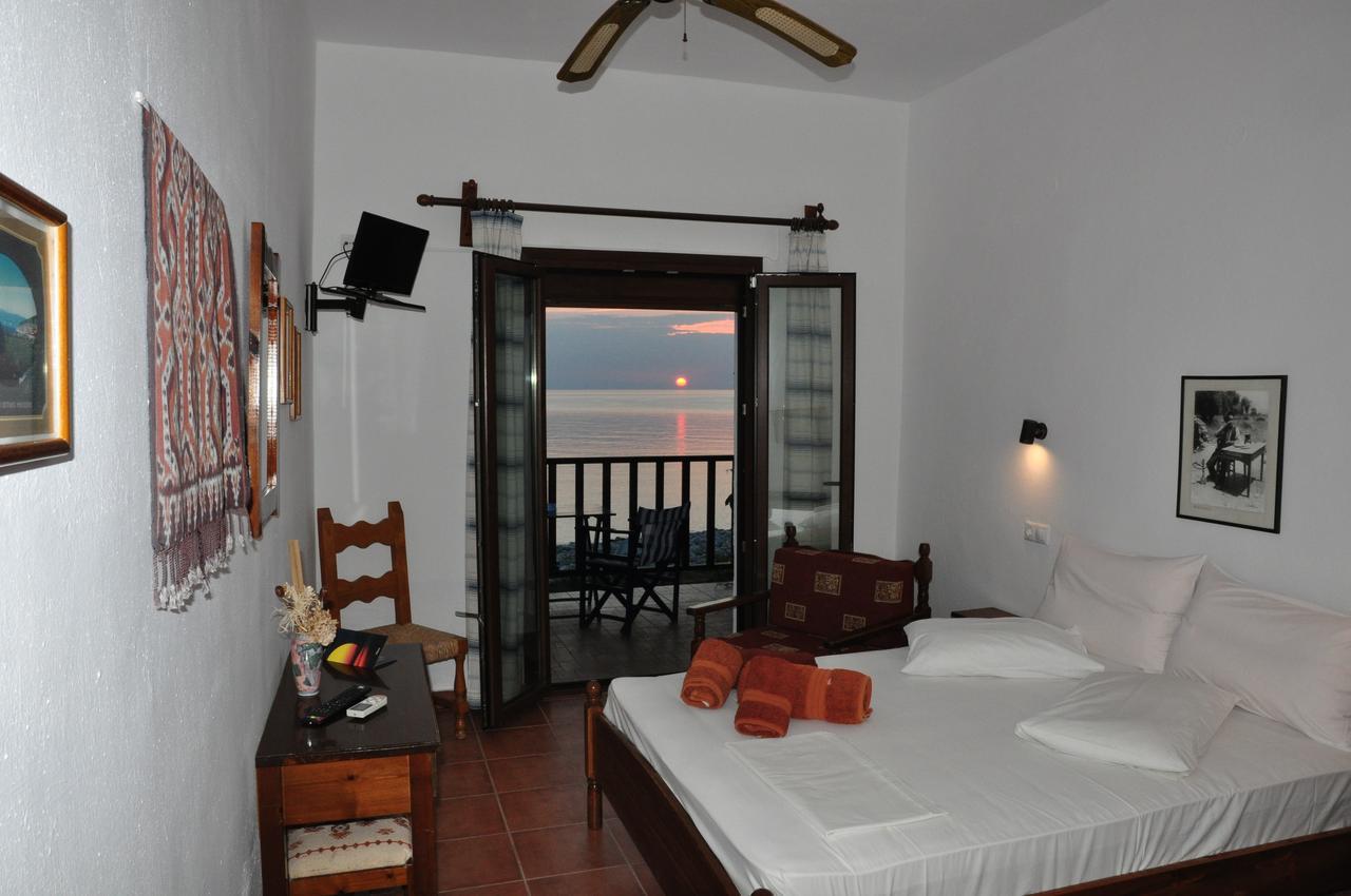 Hagiati Aparthotel 2*