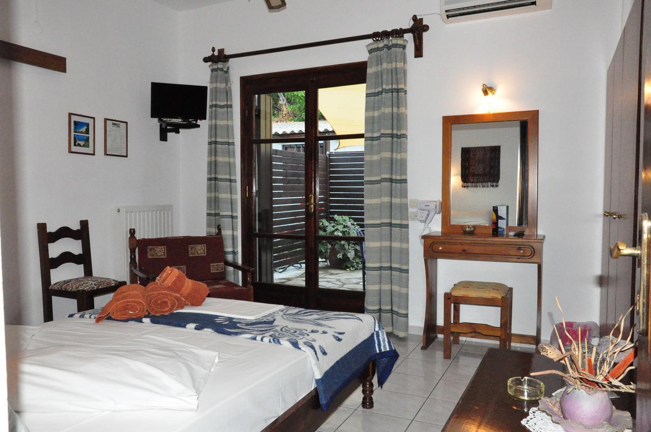 Aparthotel Hagiati 2*