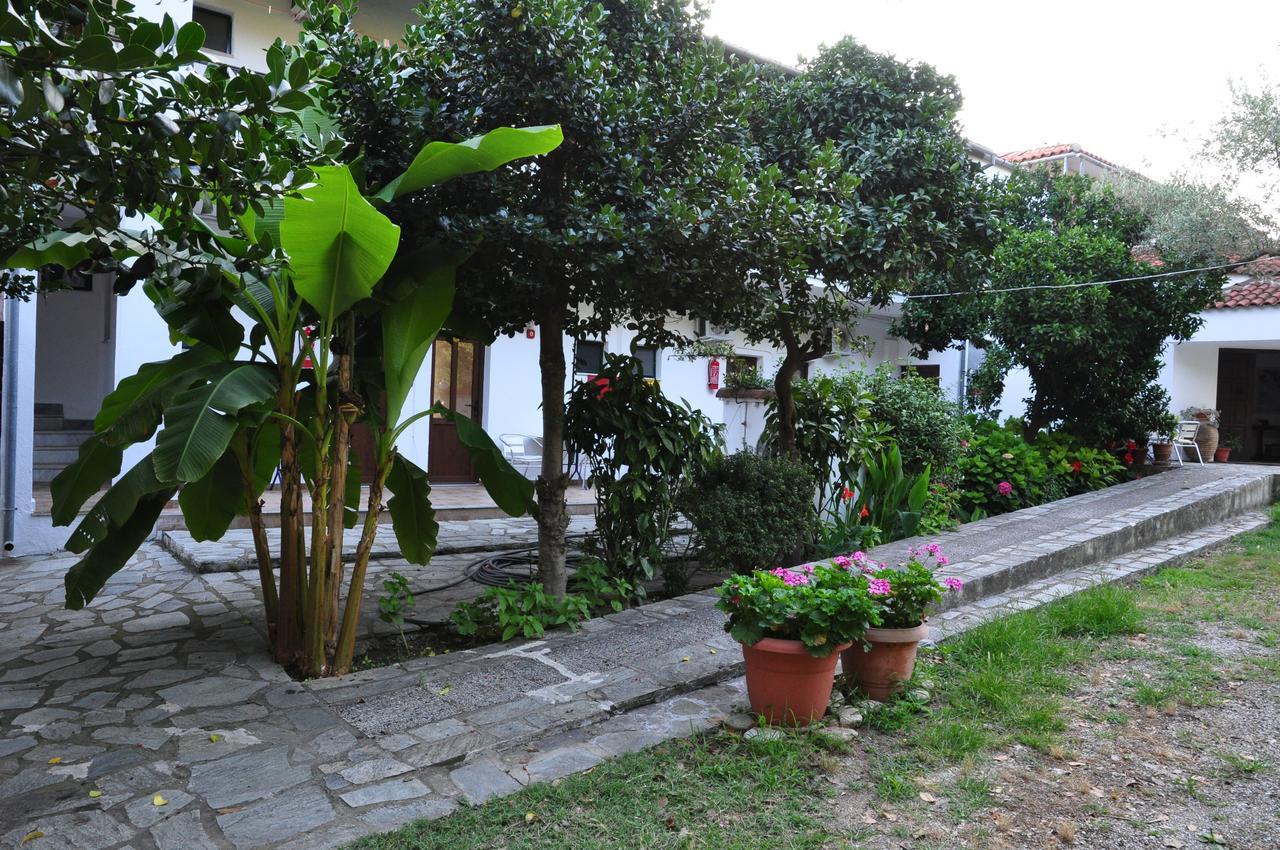 Hagiati Aparthotel Chorefton